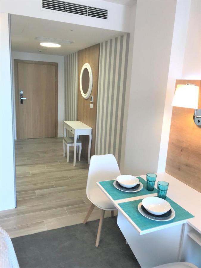 6 Pietro Seaside Daire Kolobrzeg Dış mekan fotoğraf